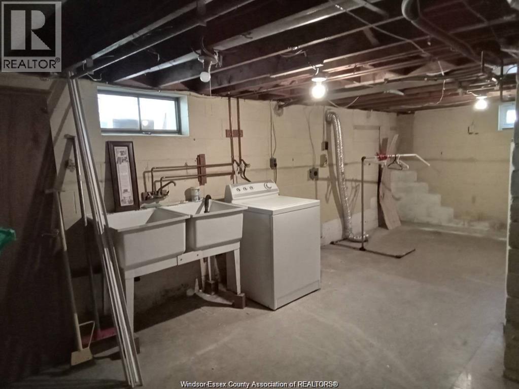 3277 Dominion, Windsor, Ontario  N9E 2N6 - Photo 10 - 26005419