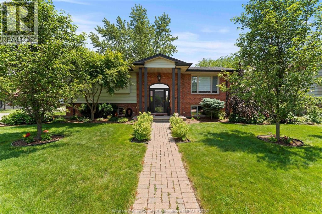 405 State Street, Lasalle, Ontario  N9J 3G1 - Photo 4 - 26005502
