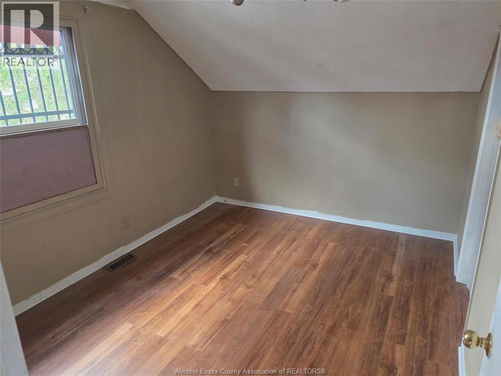 3315 Rankin Avenue, Windsor, Ontario  N9E 3C2 - Photo 9 - 26005504