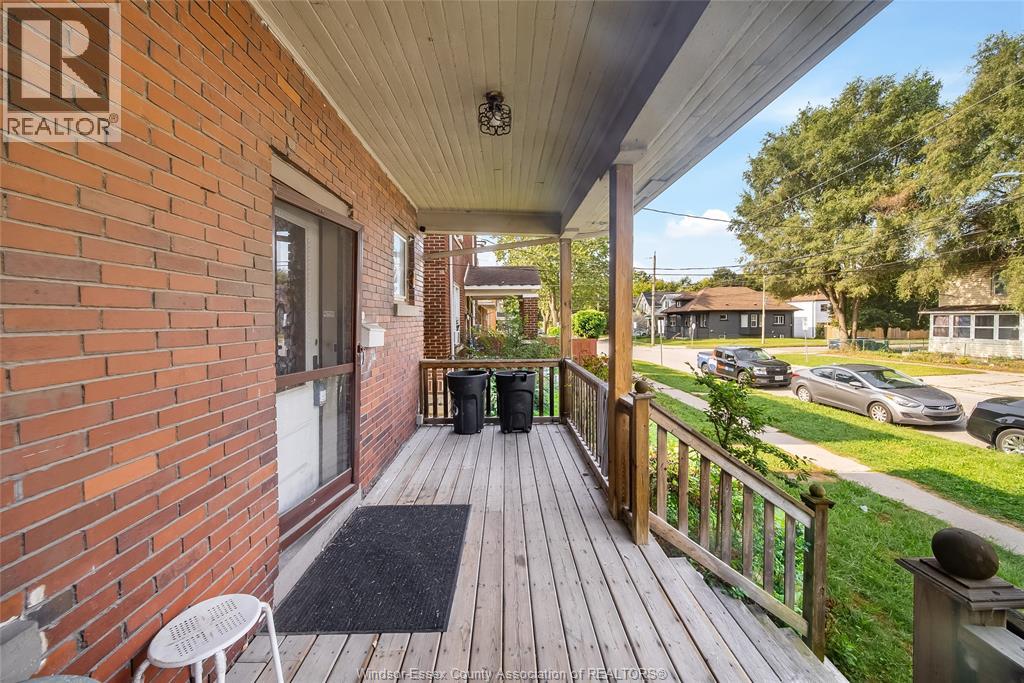 3245 Baby Street, Windsor, Ontario  N9C 1K7 - Photo 14 - 26005759