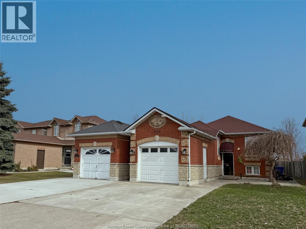 986 LEMONWOOD CRESCENT, Windsor, Ontario