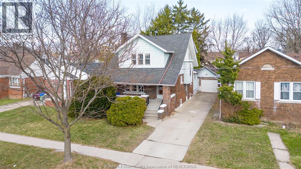 358 Partington, Windsor, Ontario  N9B 2N5 - Photo 2 - 26005880