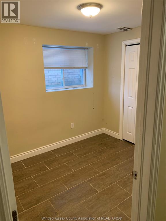 829 Arthur Avenue Unit# Basement, Windsor, Ontario  N8Y 3Y1 - Photo 3 - 26005755