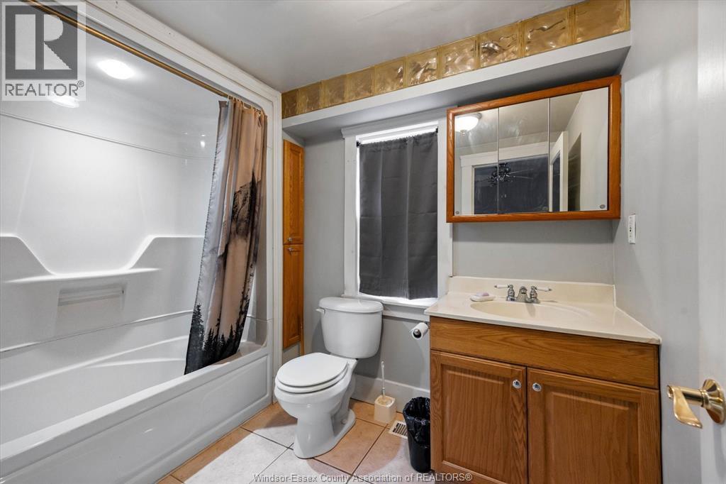 1070 St. Luke, Windsor, Ontario  N8Y 3M8 - Photo 14 - 26006288