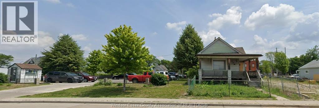 172/178/182 Glengarry Avenue, Windsor, Ontario  N9A 1P2 - Photo 2 - 26006335