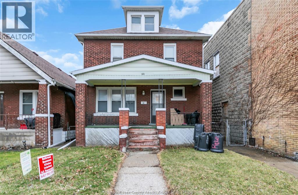 69 SHEPHERD, Windsor, Ontario