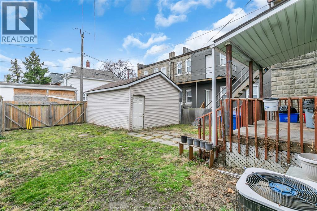 69 Shepherd, Windsor, Ontario  N8X 2K1 - Photo 4 - 26006355