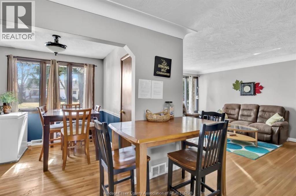 564 Wallace, Windsor, Ontario  N9G 1L9 - Photo 6 - 26006505