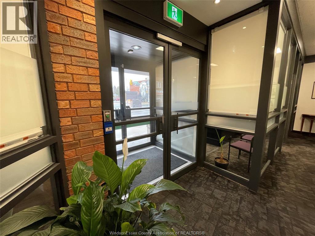 1600 Tecumseh Road East Unit# Main, Windsor, Ontario  N8W 1C5 - Photo 2 - 26006471
