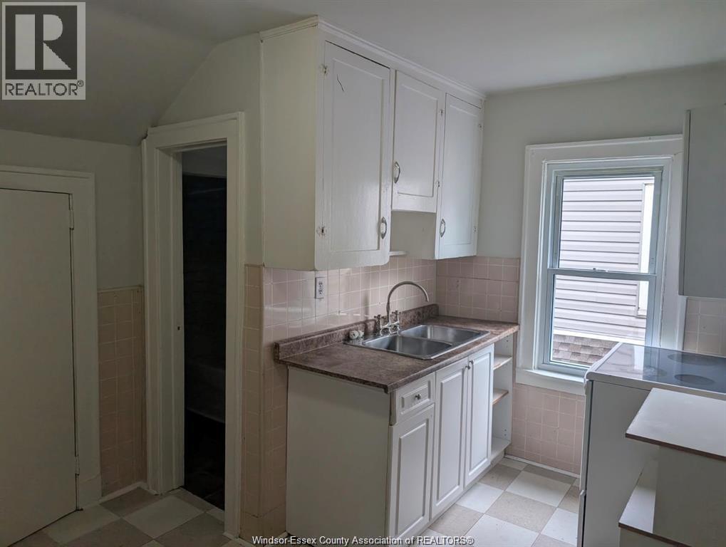 1335 Marentette Avenue Unit# Upper, Windsor, Ontario  N8X 4C9 - Photo 3 - 26006527