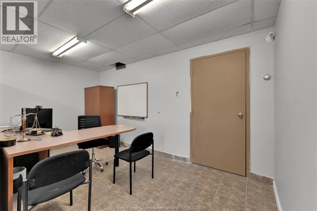 3905-3911 Tecumseh Road East, Windsor, Ontario  N8W 1J4 - Photo 37 - 26006560