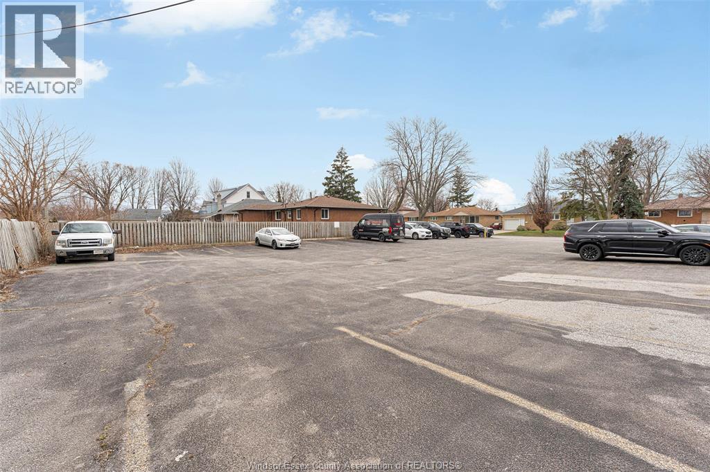 3905-3911 Tecumseh Road East, Windsor, Ontario  N8W 1J4 - Photo 41 - 26006560