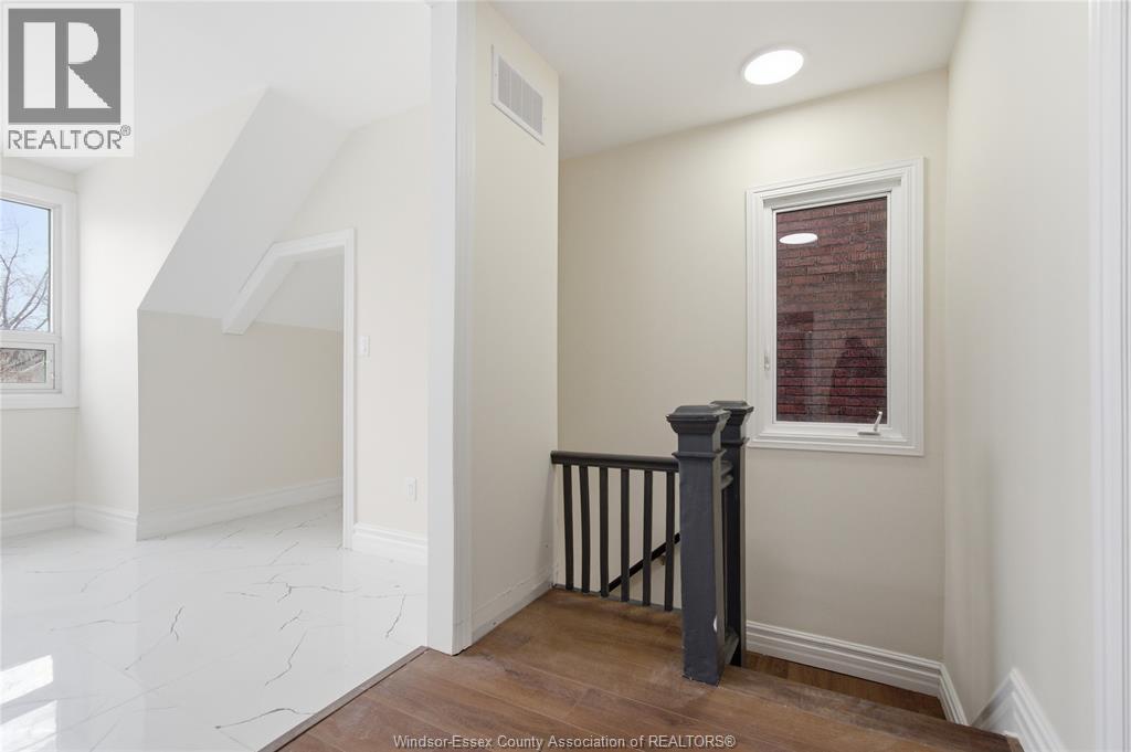 435 Caron Avenue, Windsor, Ontario  N8A 5B3 - Photo 22 - 26006588