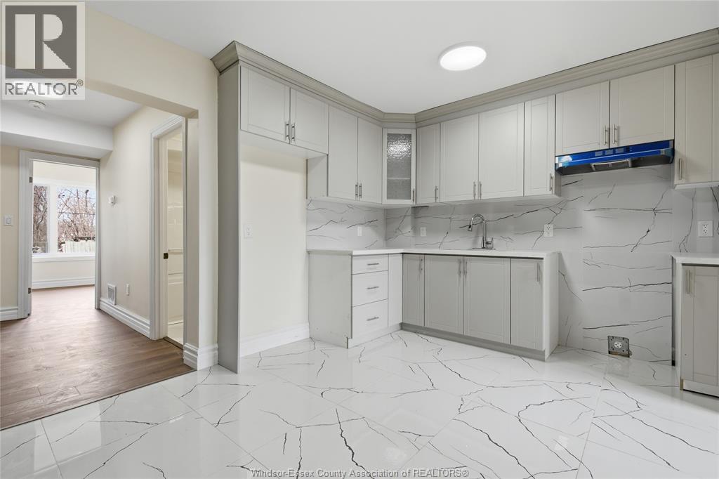 435 Caron Avenue, Windsor, Ontario  N8A 5B3 - Photo 7 - 26006588