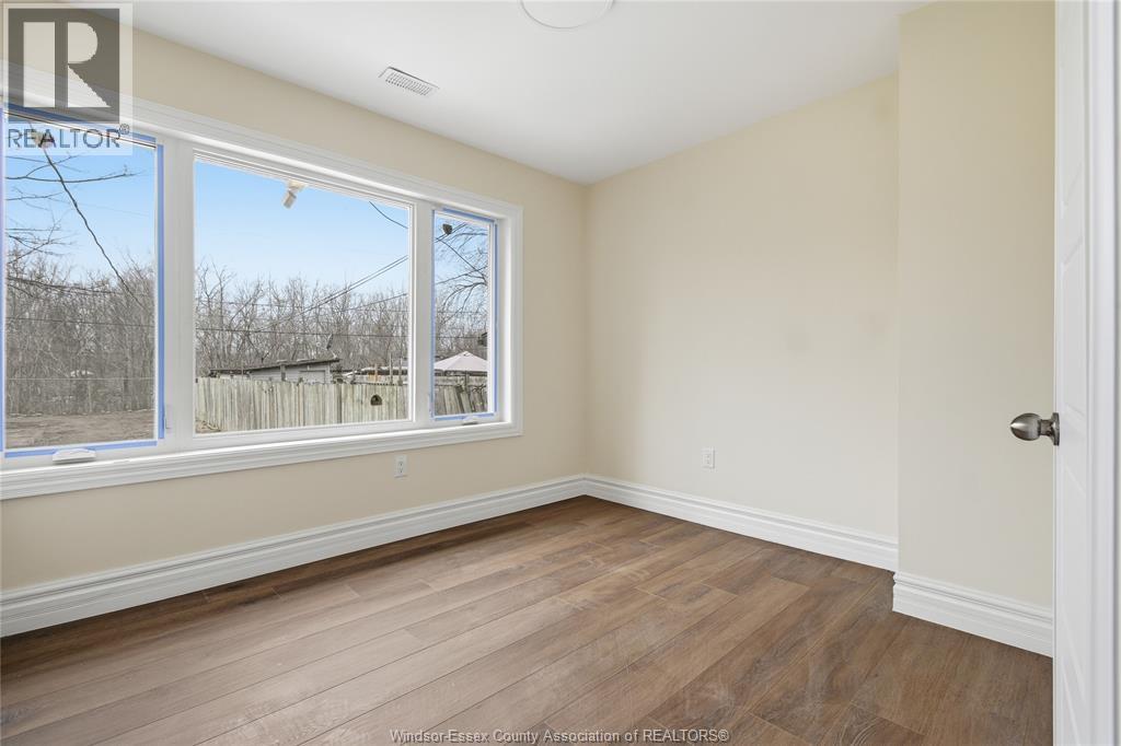 435 Caron Avenue, Windsor, Ontario  N8A 5B3 - Photo 9 - 26006588