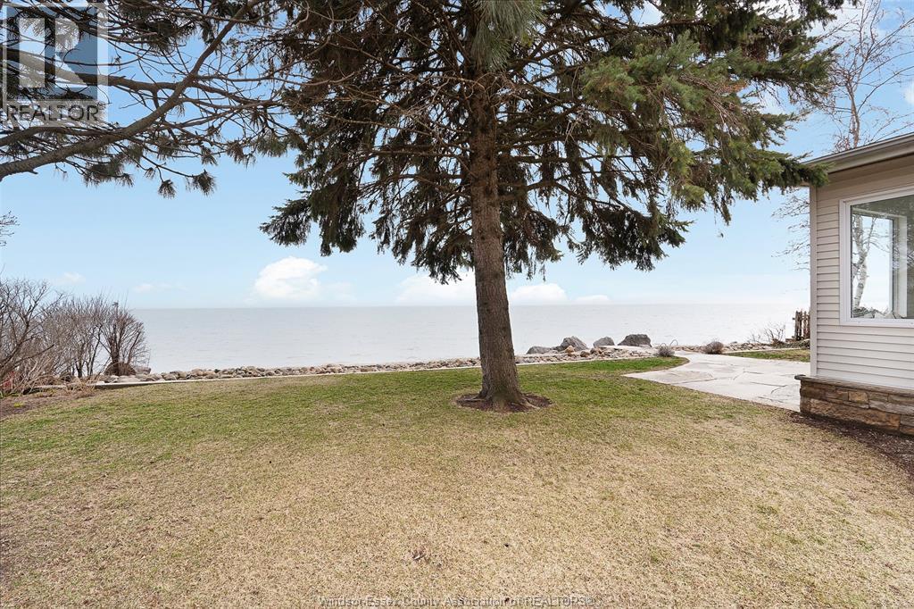 1295 Heritage Road, Kingsville, Ontario  N9Y 2E6 - Photo 3 - 26006651