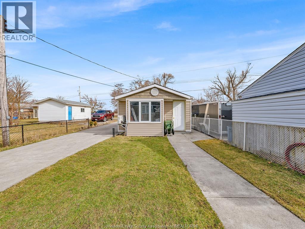 515 Lypps Beach, Colchester, Ontario  N0R 1G0 - Photo 3 - 26006704