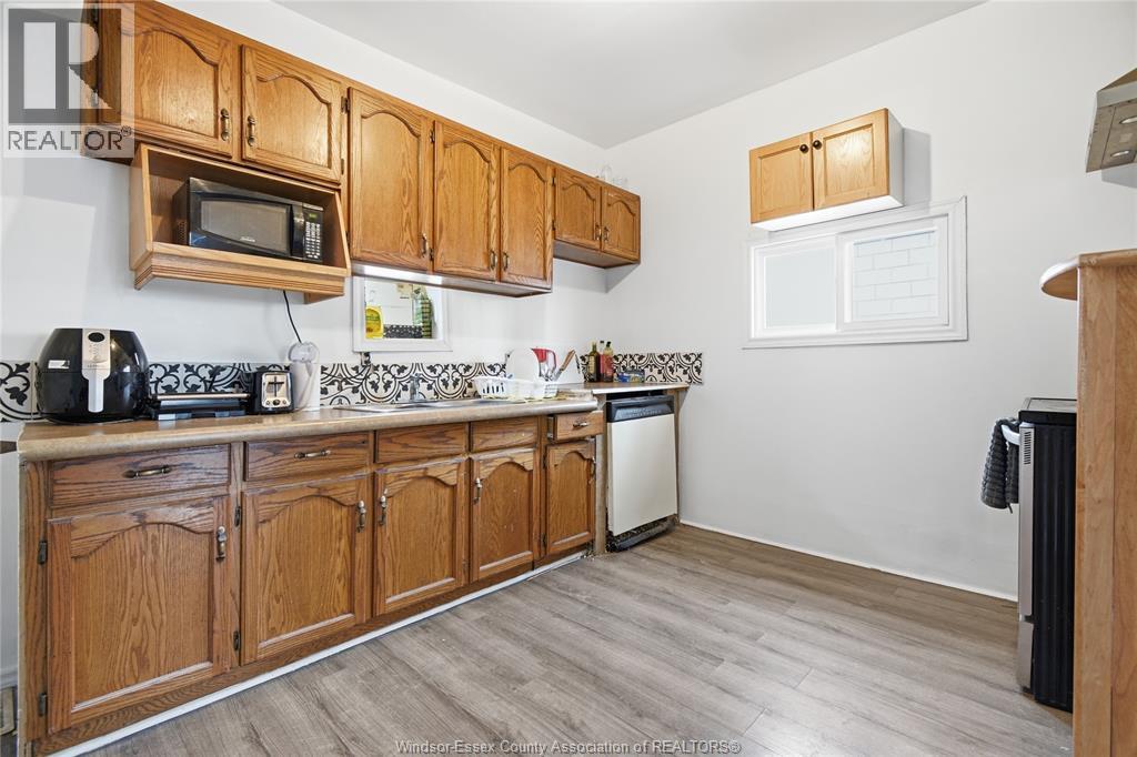 1023 Hall Avenue, Windsor, Ontario  N9A 2M6 - Photo 15 - 26006722