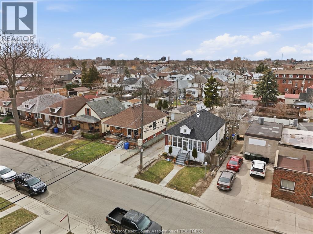 1023 Hall Avenue, Windsor, Ontario  N9A 2M6 - Photo 2 - 26006722