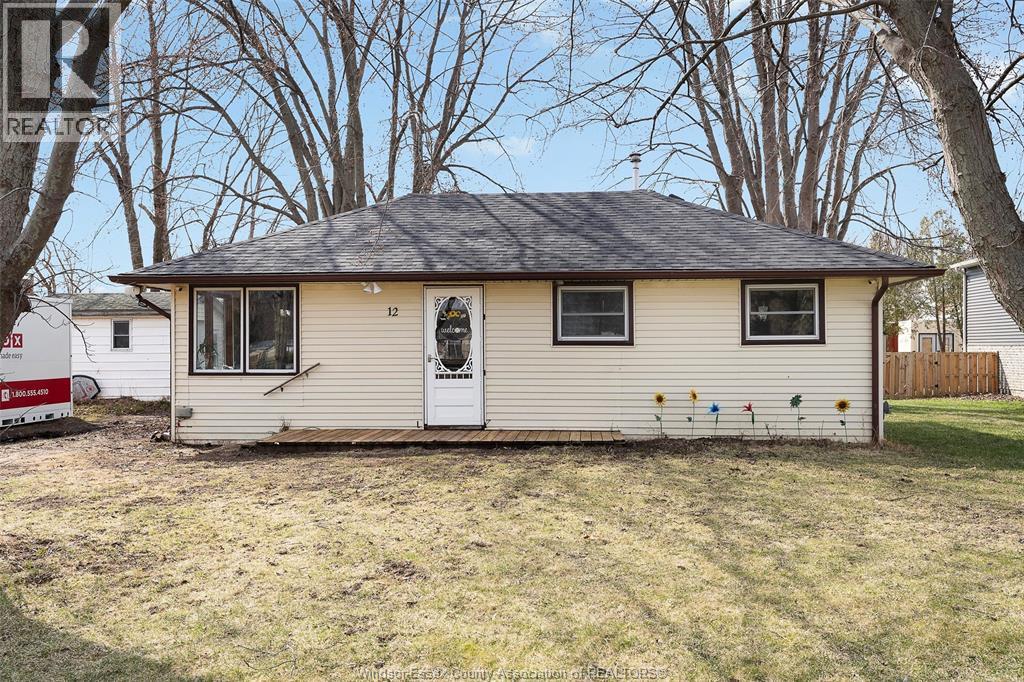 12 PATRICIA AVENUE, Wheatley, Ontario