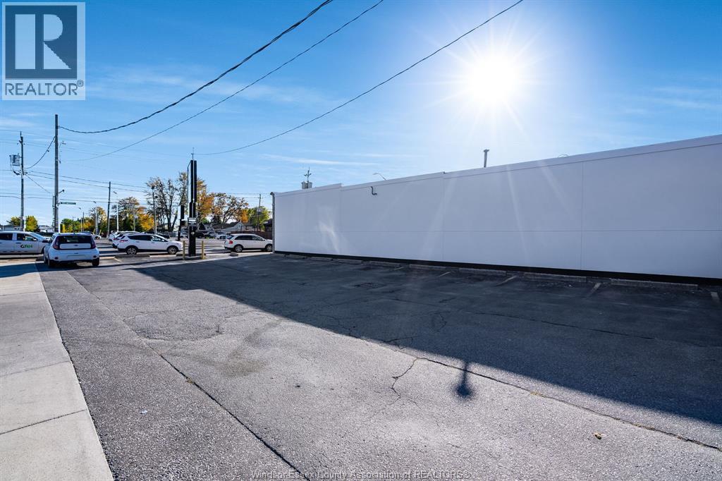 4756 Tecumseh Road, Windsor, Ontario  N8T 1B7 - Photo 38 - 26006703