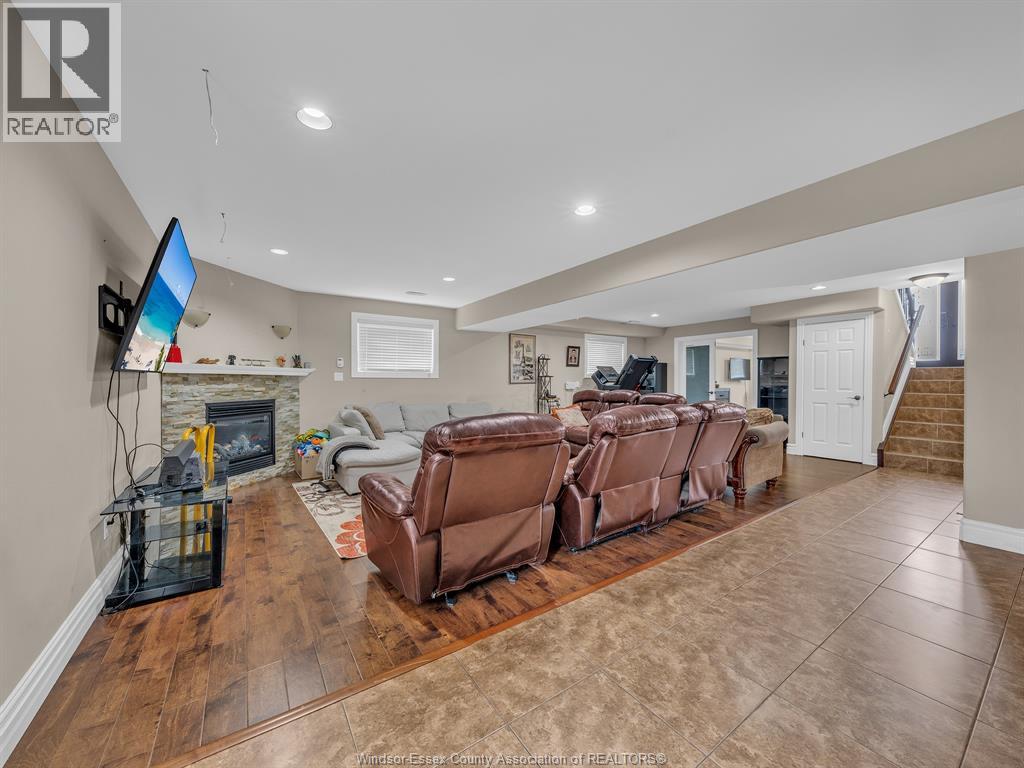4795 Periwinkle Crescent, Windsor, Ontario  N9G 3G8 - Photo 34 - 26007089