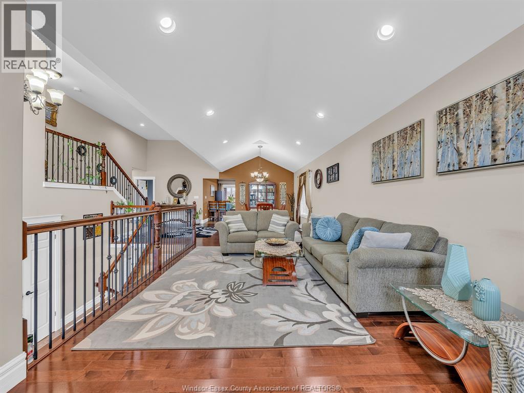 4795 Periwinkle Crescent, Windsor, Ontario  N9G 3G8 - Photo 9 - 26007089