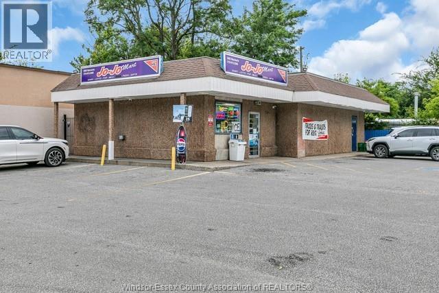 3688 MATCHETT ROAD, Windsor, Ontario