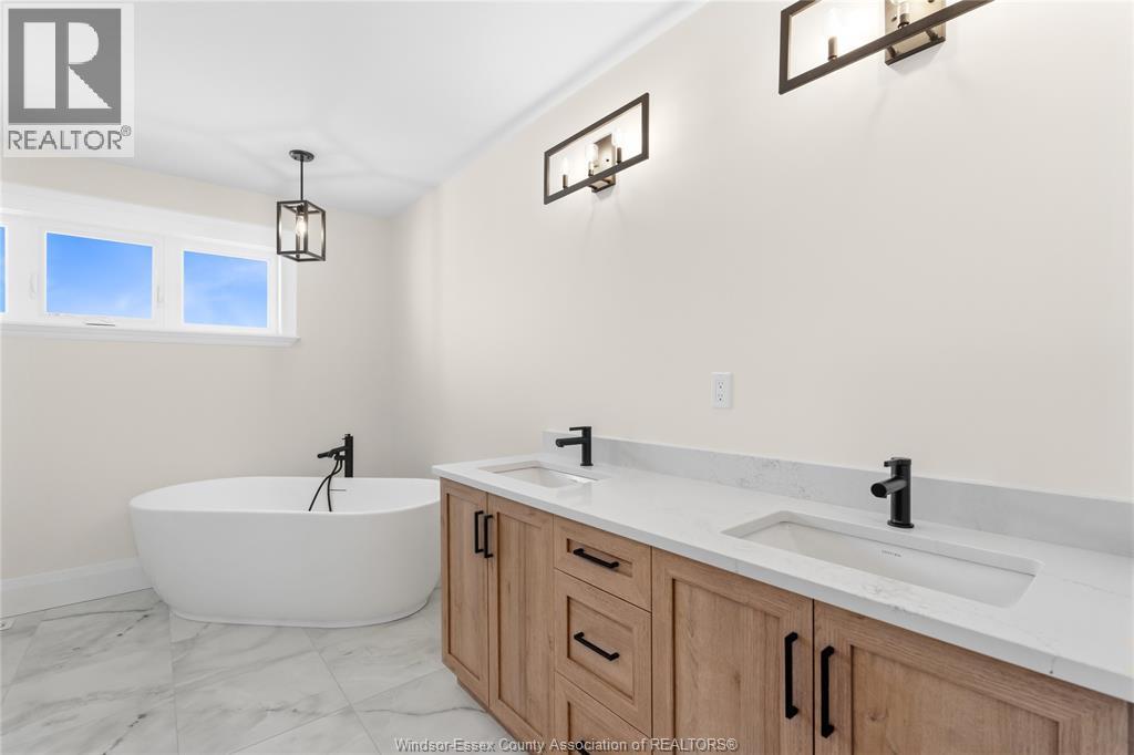 2584 Mayfair, Lasalle, Ontario  N9J 2M6 - Photo 24 - 26007107