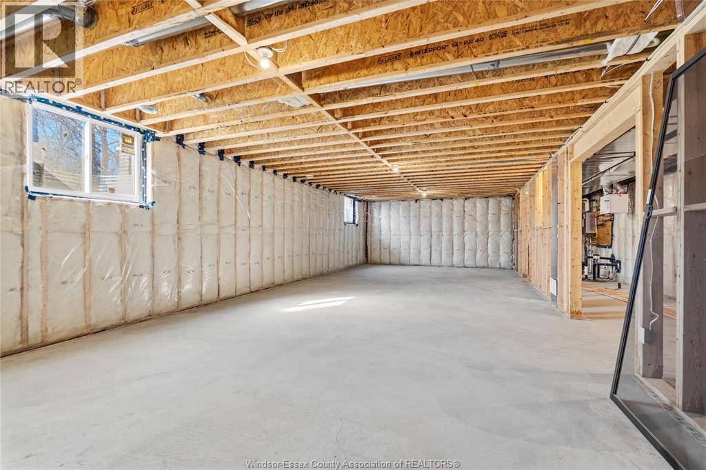 2584 Mayfair, Lasalle, Ontario  N9J 2M6 - Photo 28 - 26007107