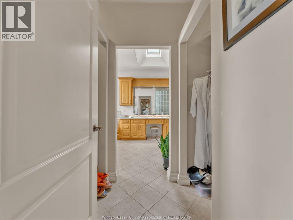 1841 Talbot Road West, Kingsville, Ontario  N9Y 2E4 - Photo 12 - 26007193