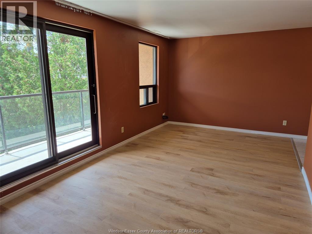 3875 Tecumseh Road East Unit# 3, Windsor, Ontario  N8W 1T1 - Photo 2 - 26007016