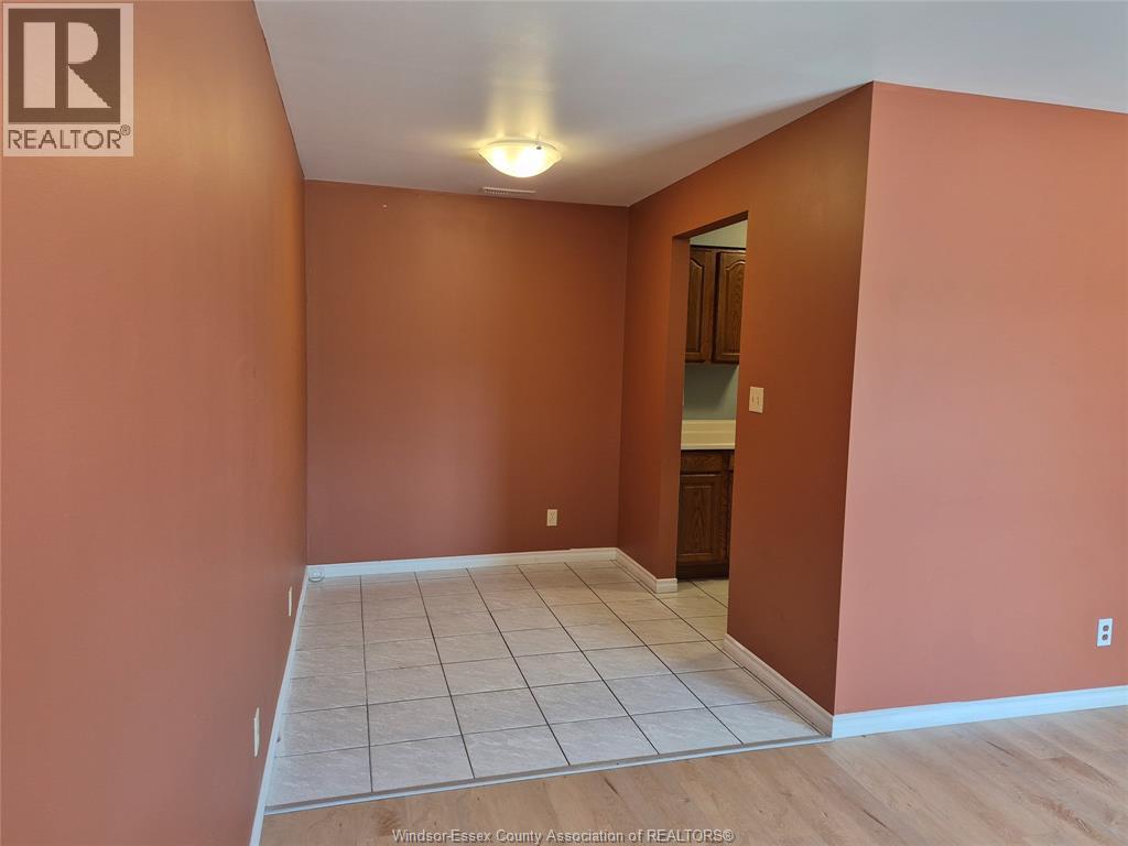 3875 Tecumseh Road East Unit# 3, Windsor, Ontario  N8W 1T1 - Photo 3 - 26007016