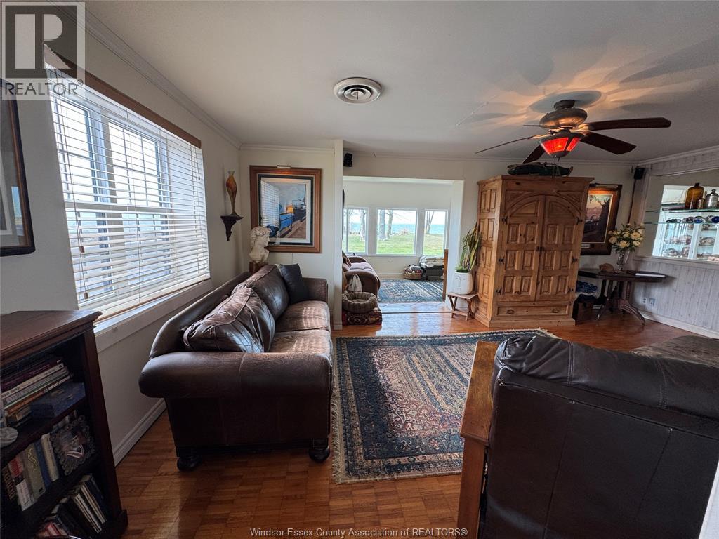 198 Robson Road, Leamington, Ontario  N8H 5R1 - Photo 19 - 26007268