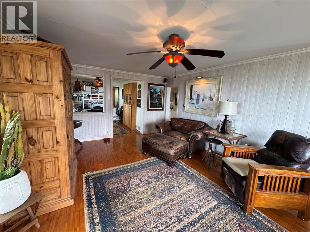 198 Robson Road, Leamington, Ontario  N8H 5R1 - Photo 21 - 26007268