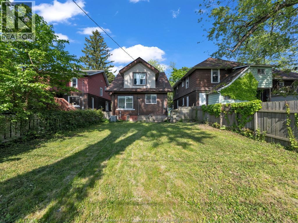 353 Indian Road Unit# 6, Windsor, Ontario  N9E 2M1 - Photo 2 - 26007028