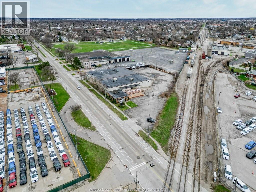 1555 Kildare Road, Windsor, Ontario  N8W 2W3 - Photo 3 - 26007302