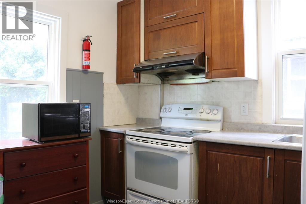 359 Randolph, Windsor, Ontario  N9B 2T4 - Photo 13 - 26007367