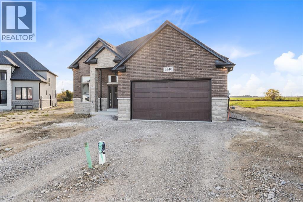 116 Bloomington, Chatham, Ontario  N7L 0H3 - Photo 3 - 26007125