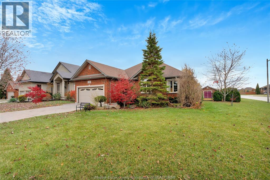 1381 Emma Street, Lakeshore, Ontario  N0R 1A0 - Photo 2 - 26007372