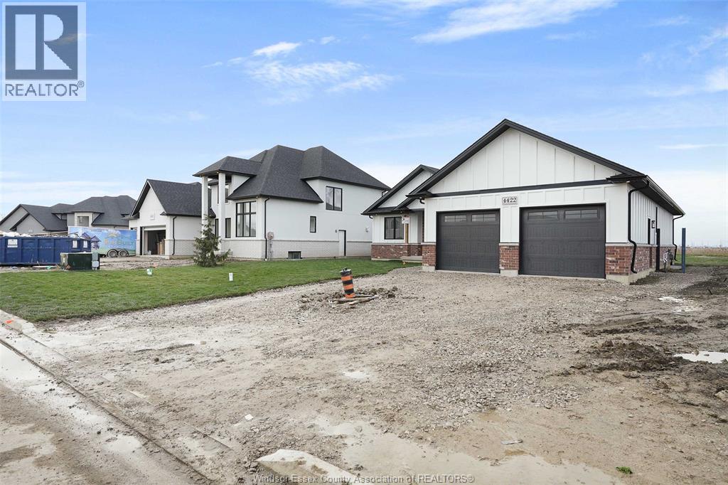 2524 Mayfair, Lasalle, Ontario  N9J 2M6 - Photo 2 - 26007129