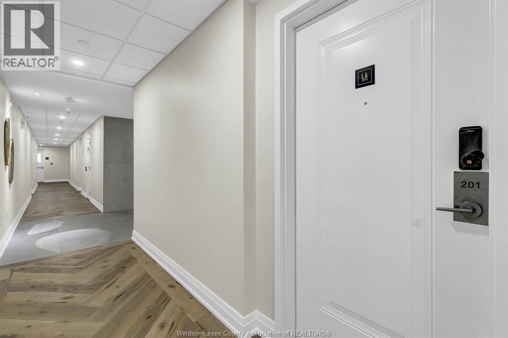 1740 Sprucewood Unit# 201, Lasalle, Ontario  N9J 1X7 - Photo 11 - 26007407