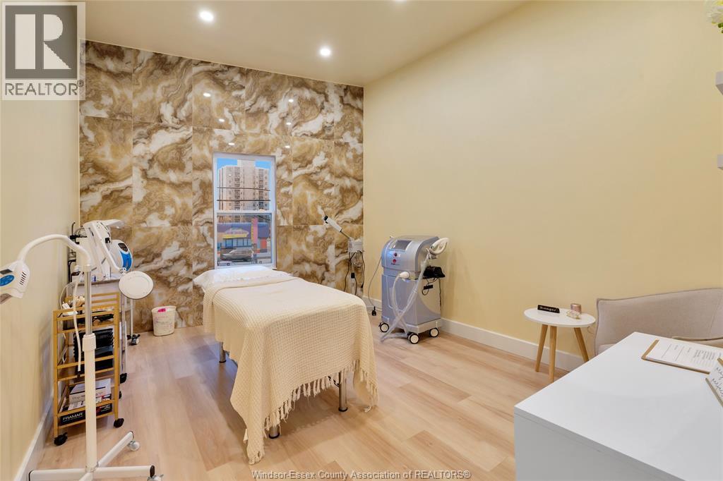 4667 Wyandotte Street East, Windsor, Ontario  N8Y 1H6 - Photo 40 - 26007461