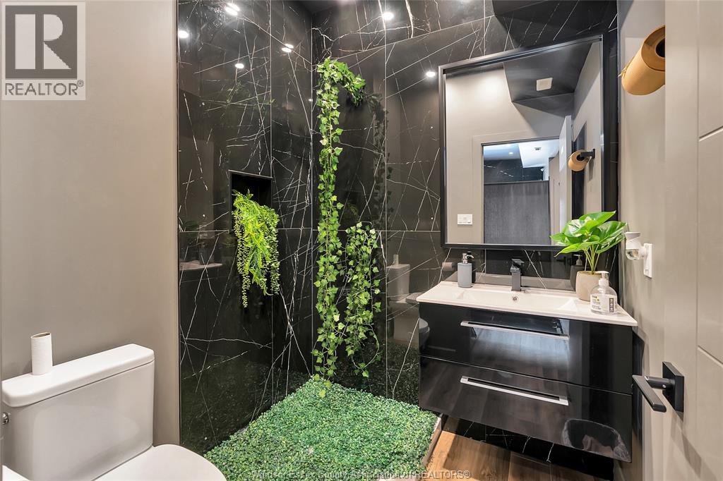 4667 Wyandotte Street East, Windsor, Ontario  N8Y 1H6 - Photo 48 - 26007461