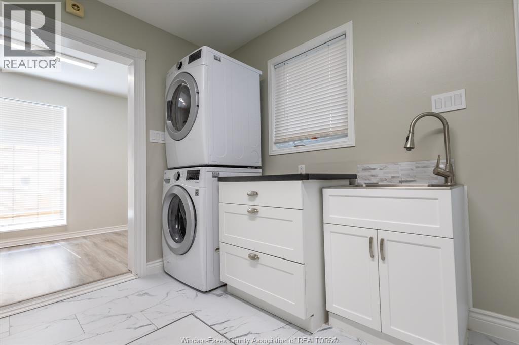 591 Old Tecumseh Road, Lakeshore, Ontario  N0R 1A0 - Photo 6 - 26007577
