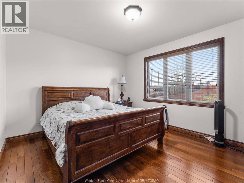 201 Ellison, Leamington, Ontario  N8H 5J2 - Photo 18 - 26007595