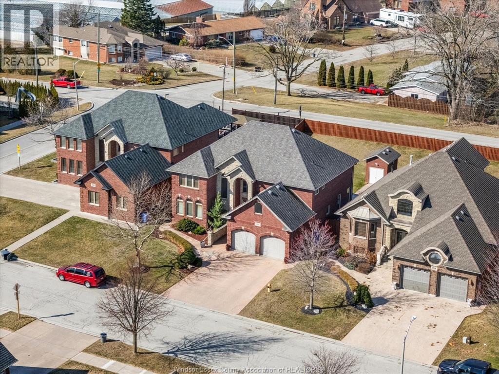 201 Ellison, Leamington, Ontario  N8H 5J2 - Photo 46 - 26007595