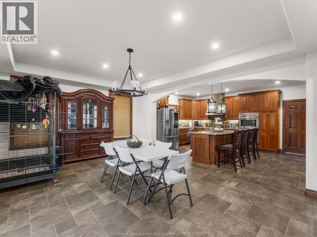 201 Ellison, Leamington, Ontario  N8H 5J2 - Photo 8 - 26007595