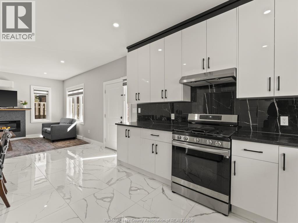1320 Grand Marais Road East, Windsor, Ontario  N8W 1W2 - Photo 44 - 26007547