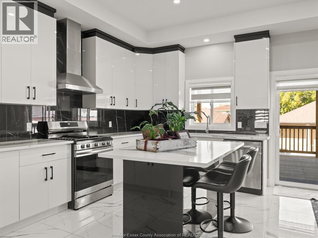 1320 Grand Marais Road East, Windsor, Ontario  N8W 1W2 - Photo 7 - 26007547